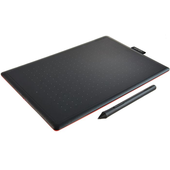 Графический планшет One by Wacom Medium (RU)
