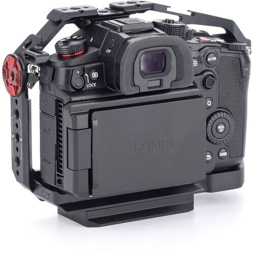 Клетка Tilta Full Camera Cage для Panasonic Lumix GH7/GH6, черная (TA-T15-FCC-B)