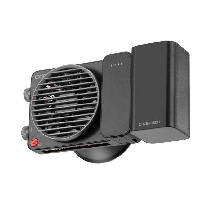 Осветитель Zhiyun Cinepeer CX100