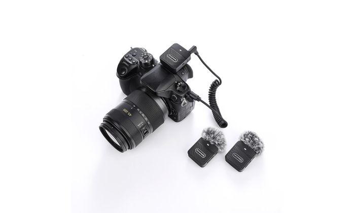 Радиосистема Saramonic Blink100 B2 TX+TX+RX приемник + 2 передатчика, разъем 3,5 мм