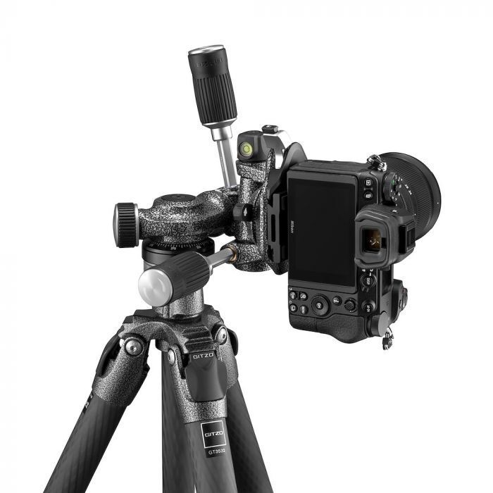 Штатив Gitzo GK3532-F3W Mountaineer 3 серии с 3D головой