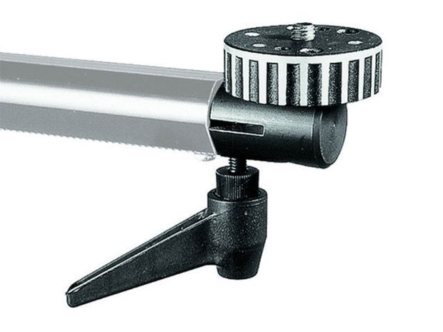 Площадка для камеры Manfrotto 842 перпендикулярная торцевая для стойки Mini Salon 190