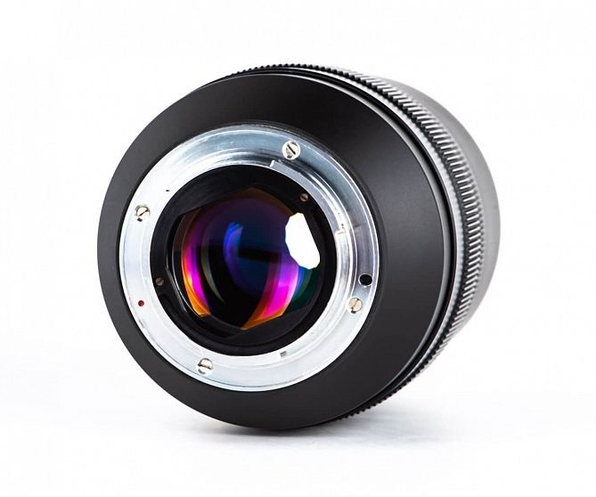Объектив Зенит Зенитар-E 50mm f/0.95 Sony E