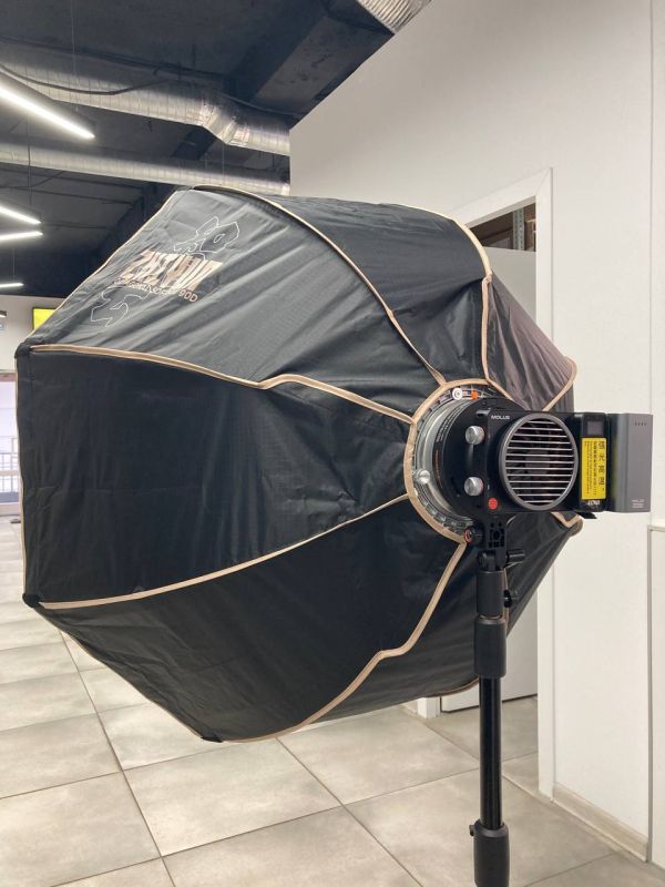 Софтбокс Zhiyun Octagonal 90D октабокс 90cm на крепление Bowens (EX1H18)