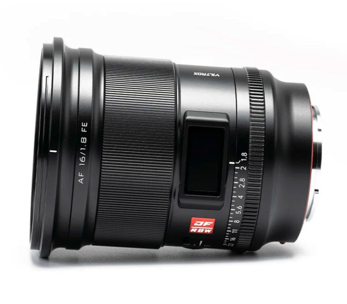 Объектив Viltrox AF 16mm F1.8 AF FE для Sony FE